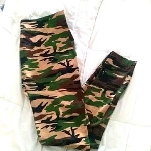 Womens Camo leggings